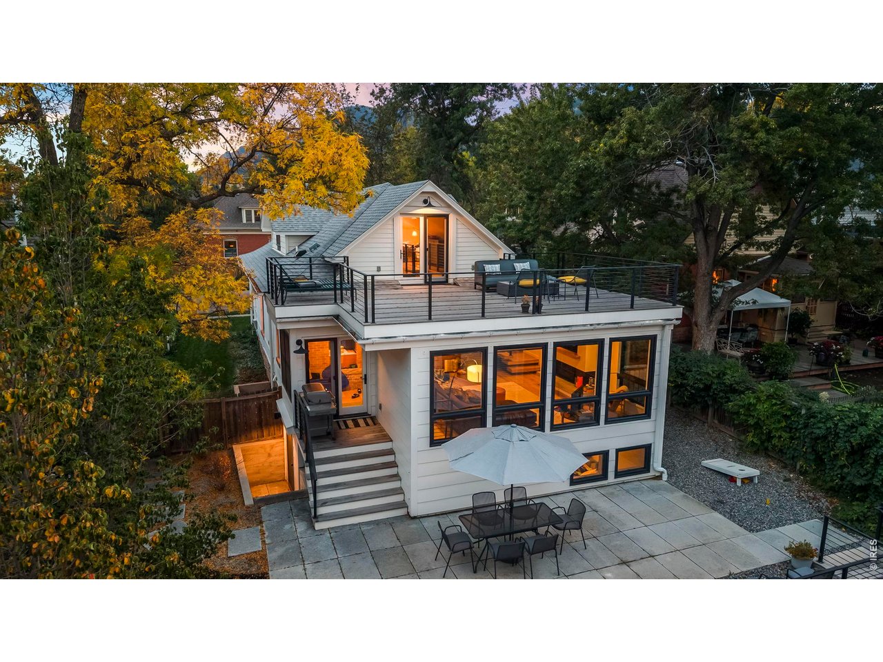 661 Maxwell Ave