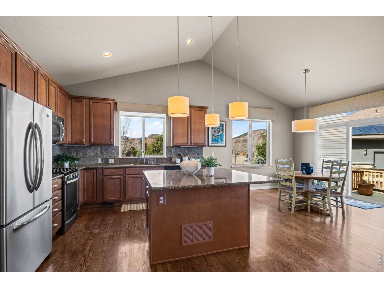 400 Carter Dr