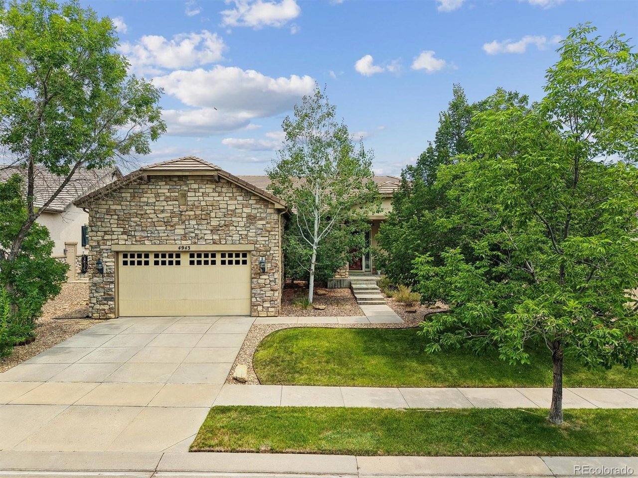 4943 Democrat Dr