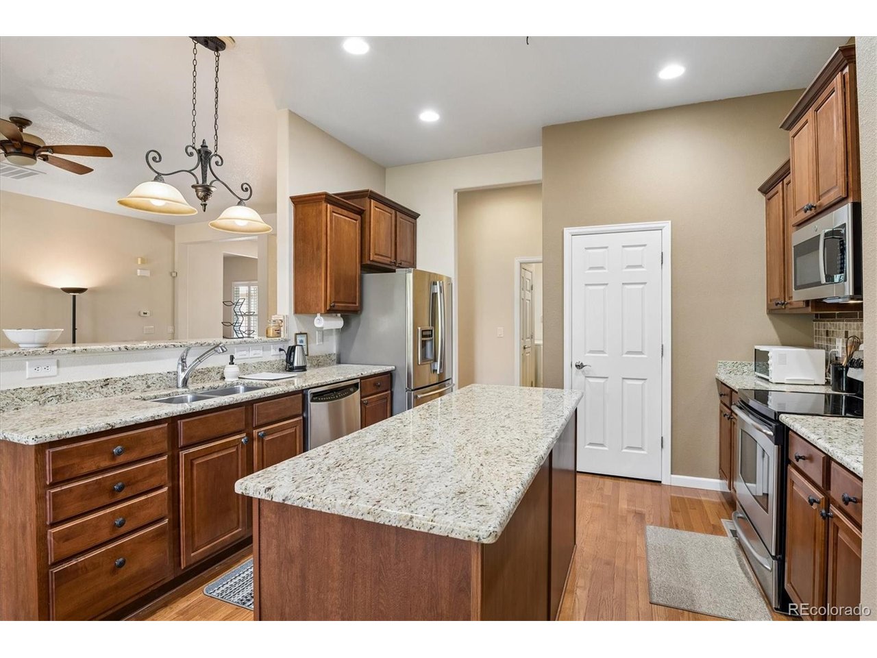 4943 Democrat Dr