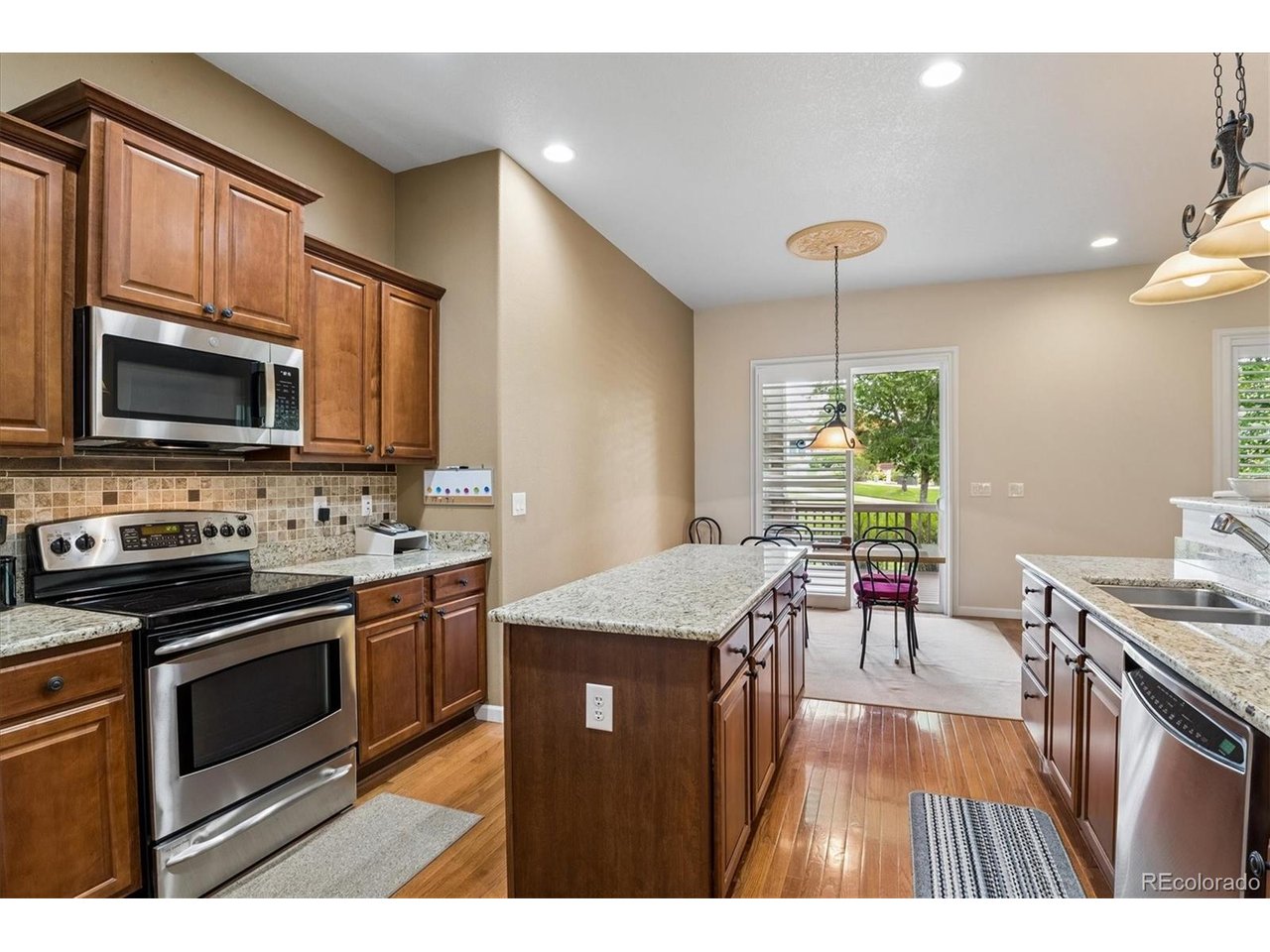 4943 Democrat Dr