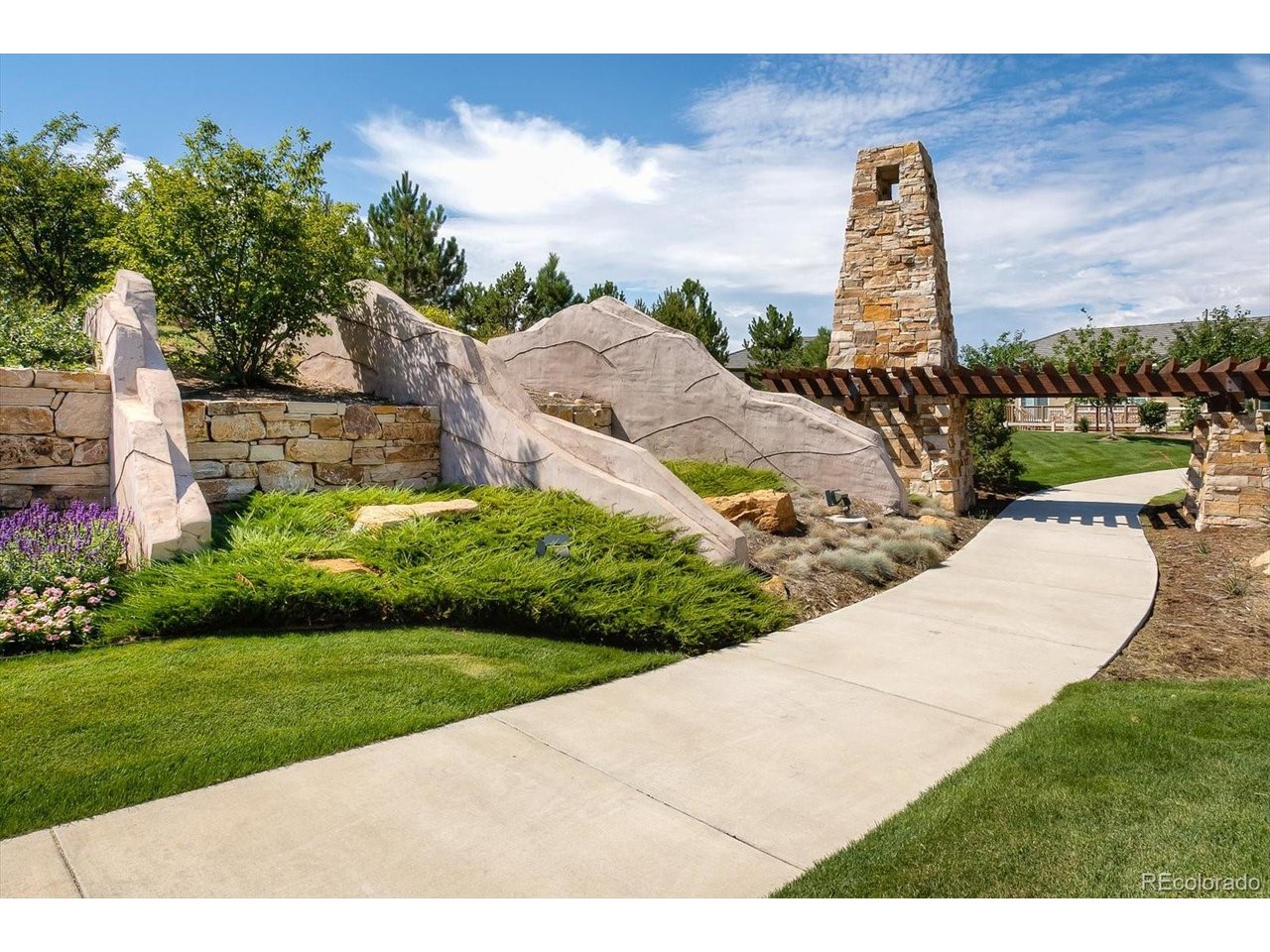 4943 Democrat Dr
