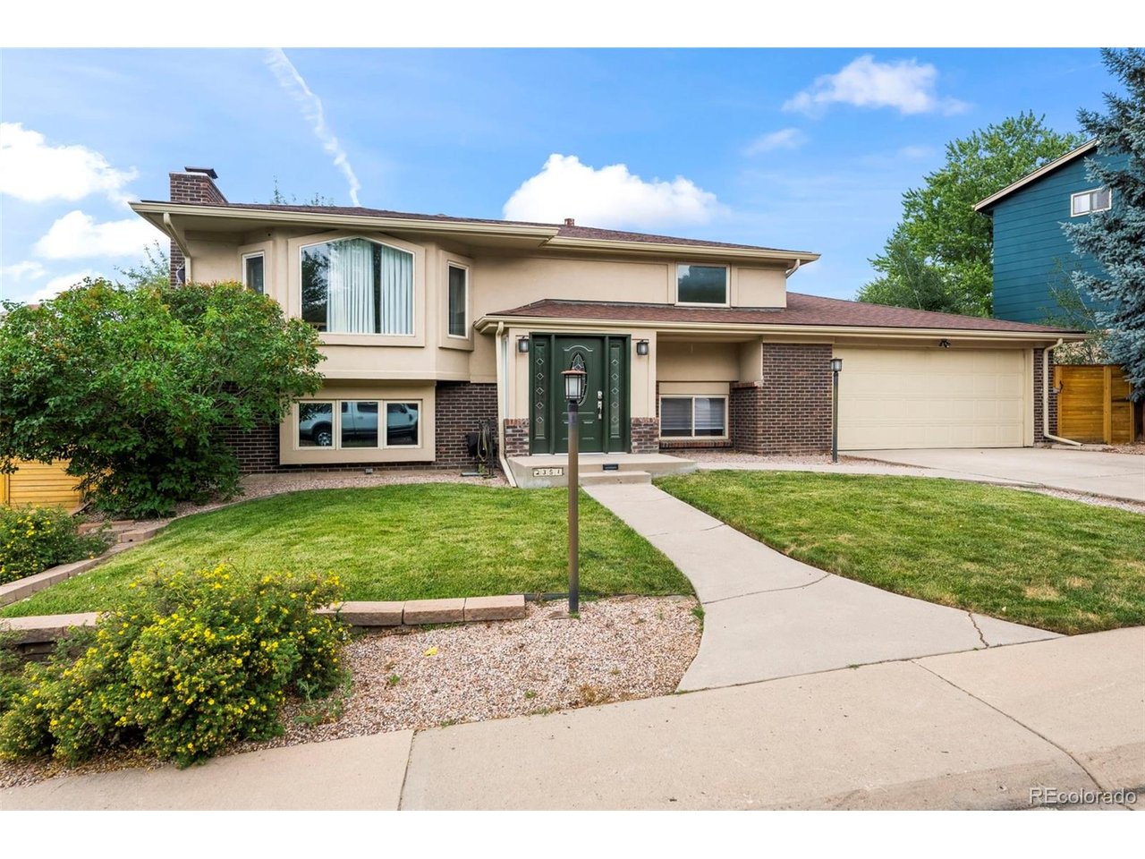 2351 S Garland Ct