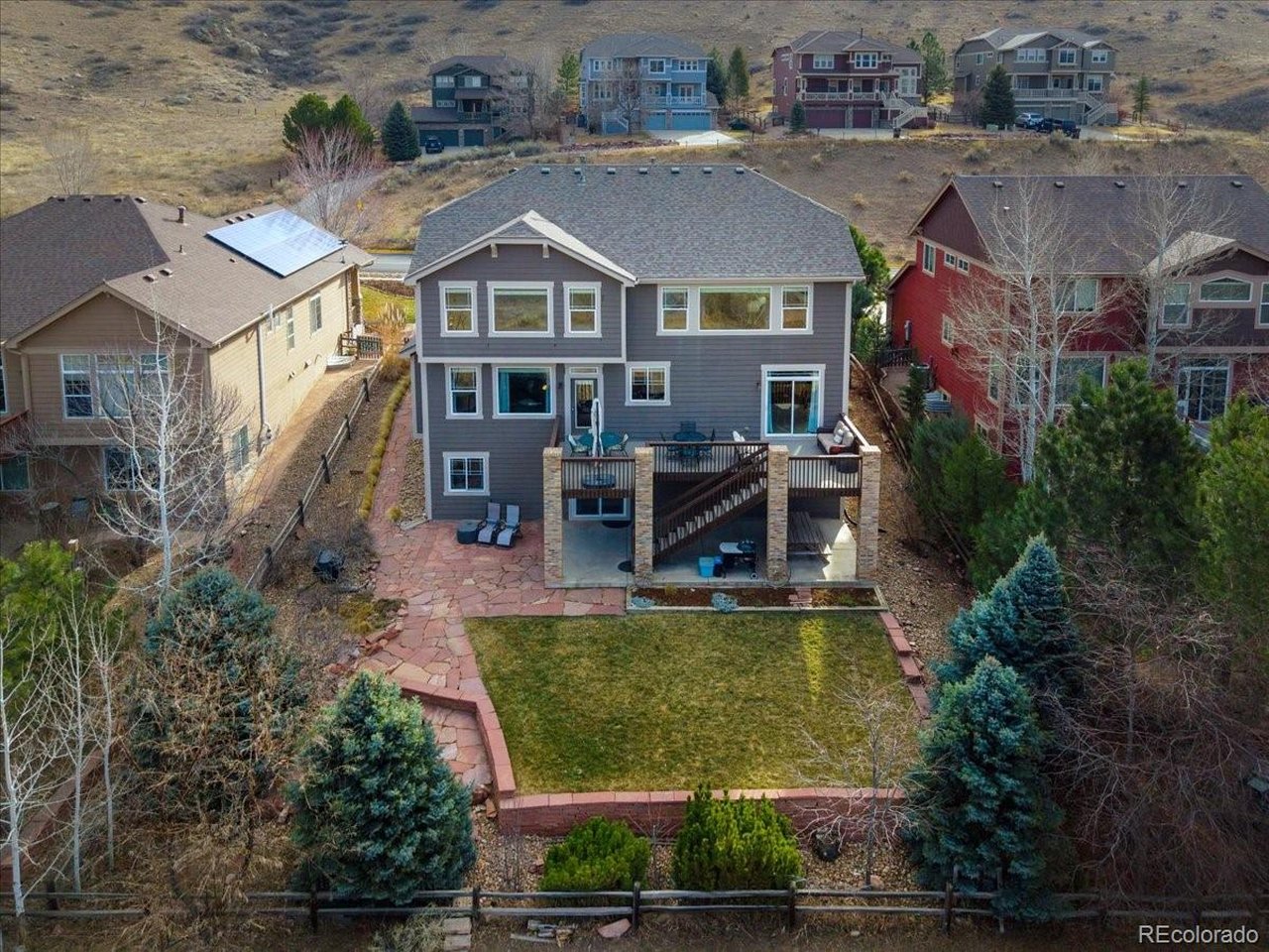 157 Stone Canyon Dr