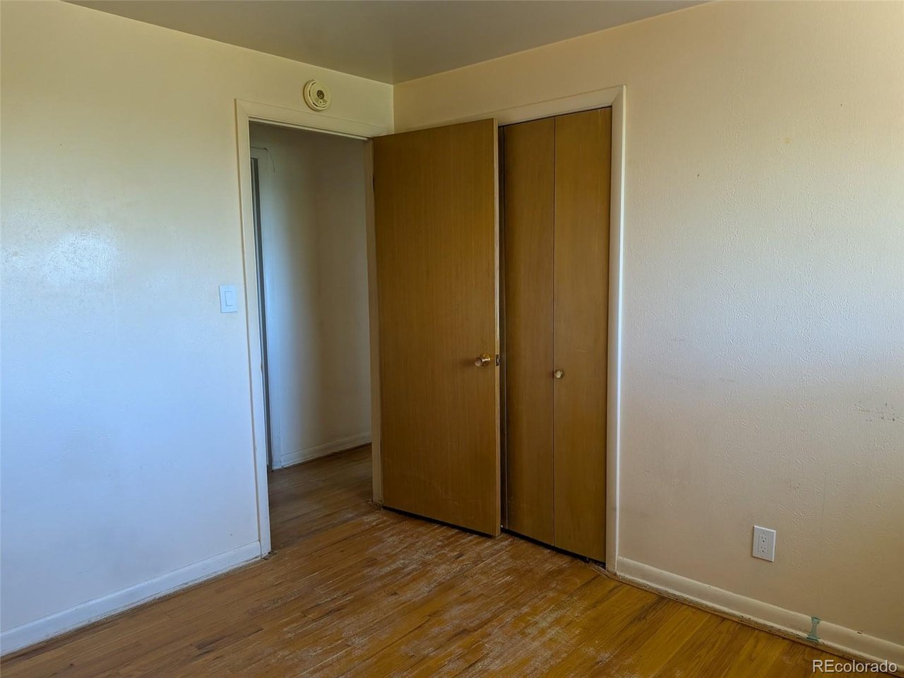 8223 W 62nd Pl