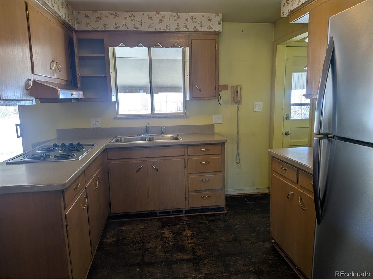 8223 W 62nd Pl