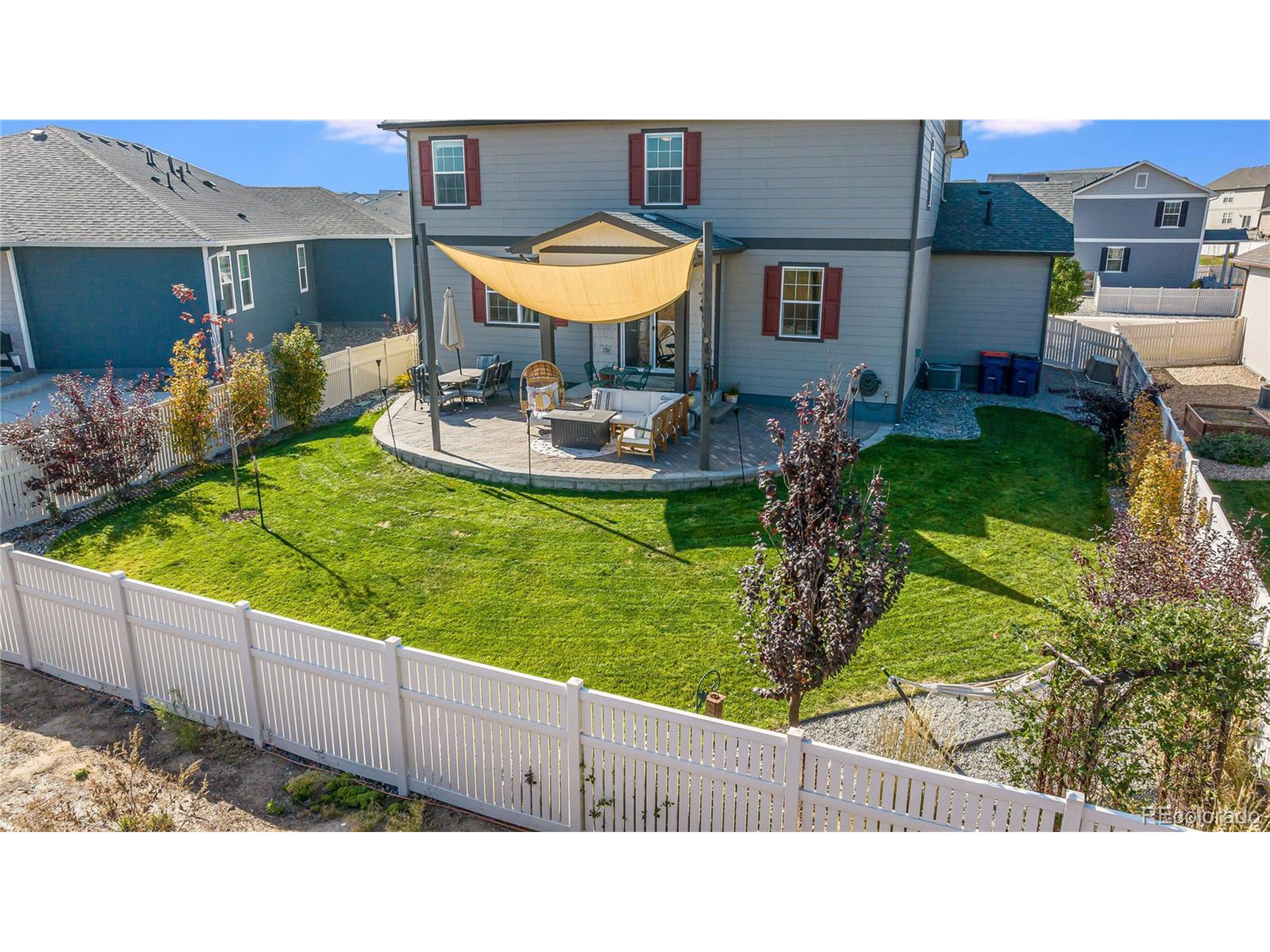 10252 Stagecoach Ave