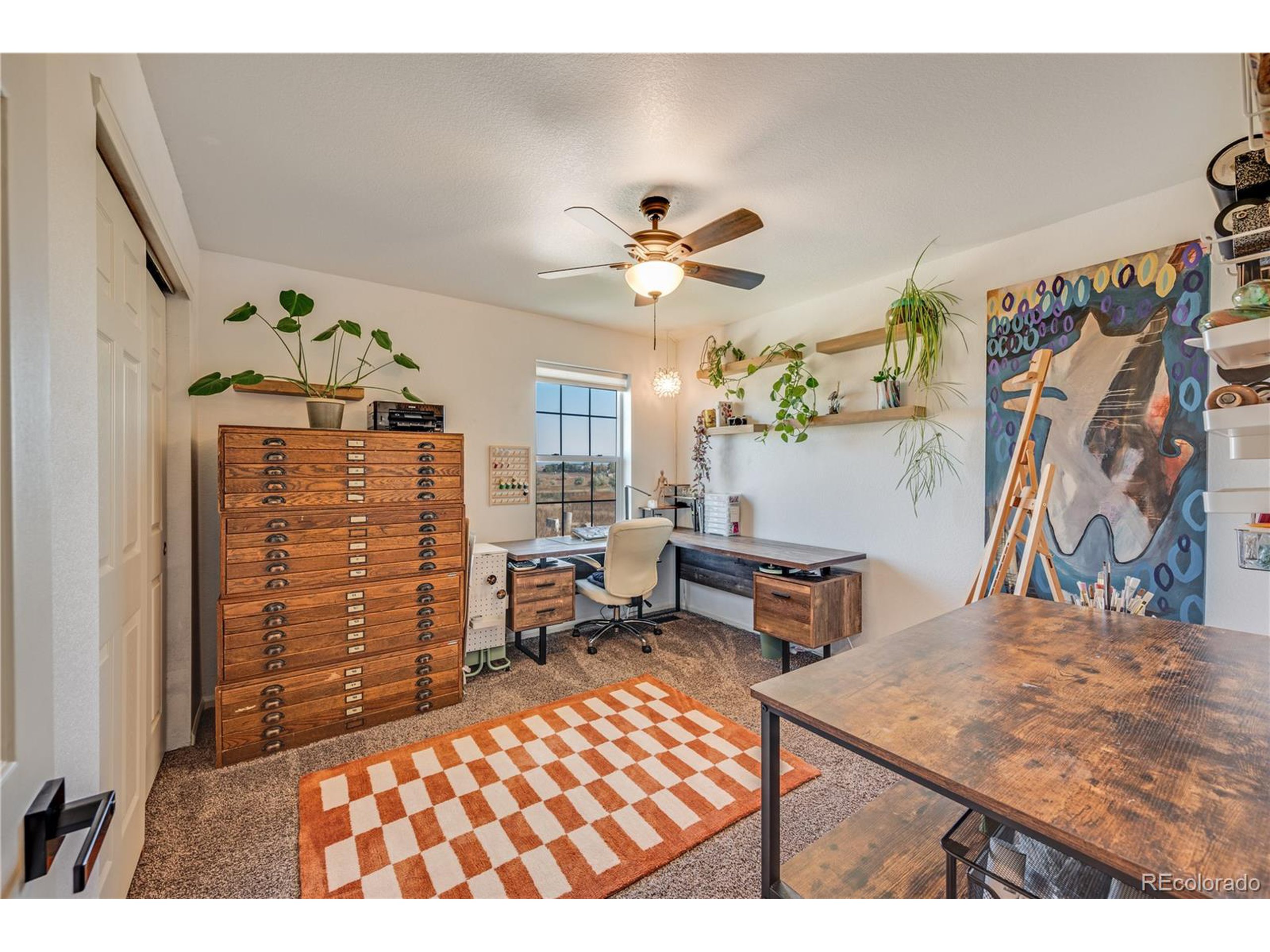 10252 Stagecoach Ave