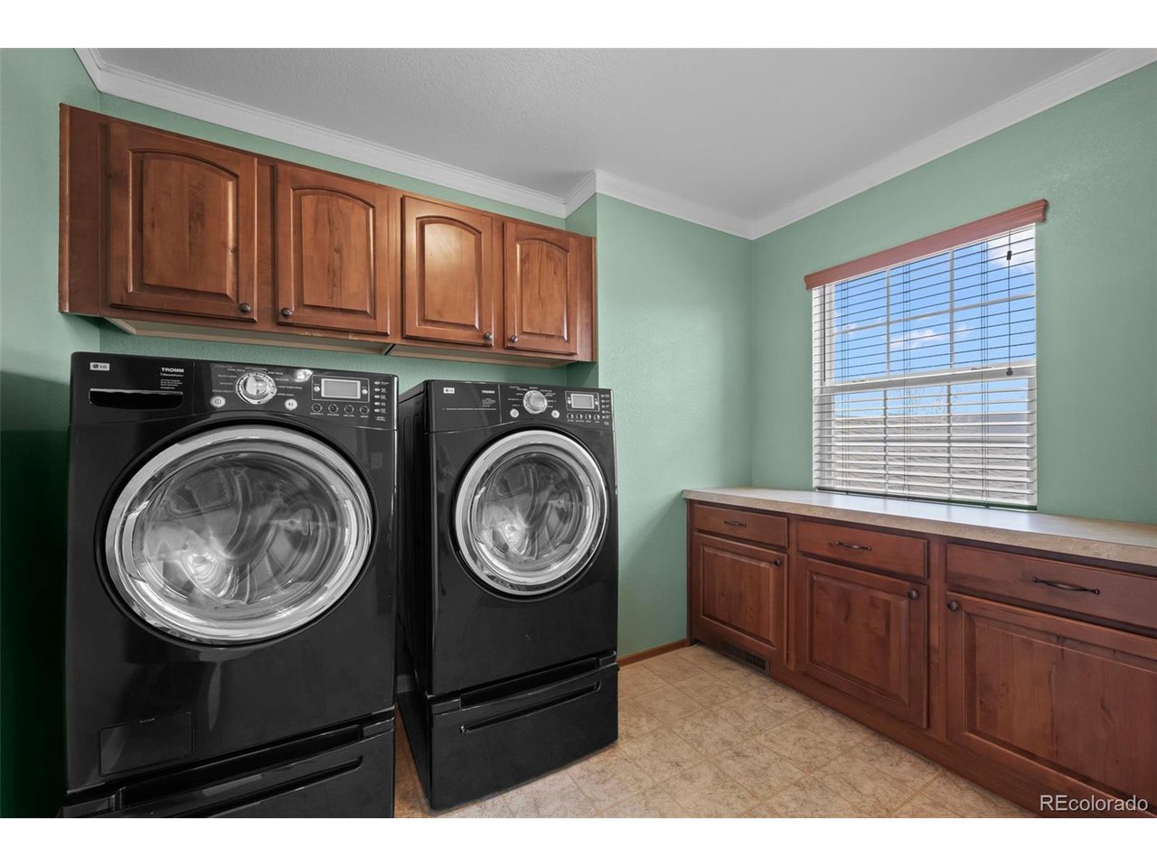 4463 Eagle River Run