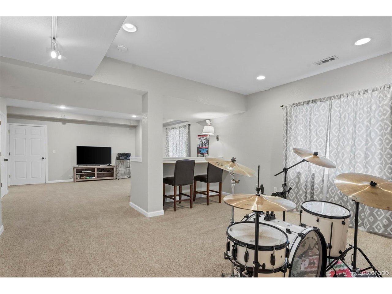 4463 Eagle River Run