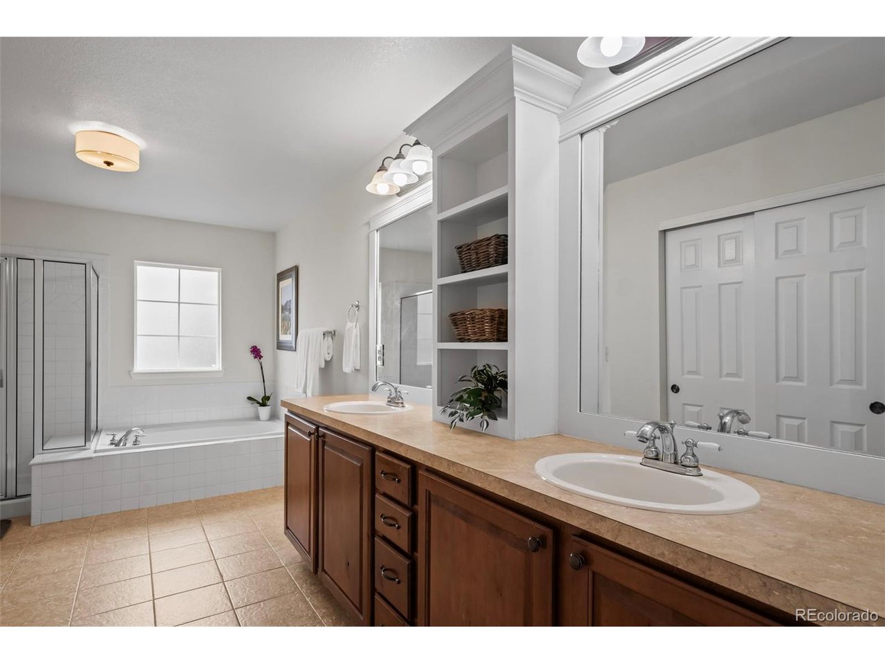 4463 Eagle River Run