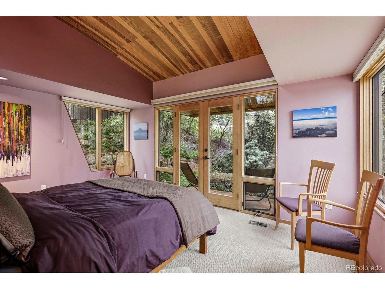 1225 Mariposa Ave