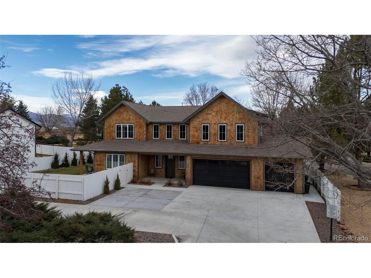 2590 Blue Heron Cir