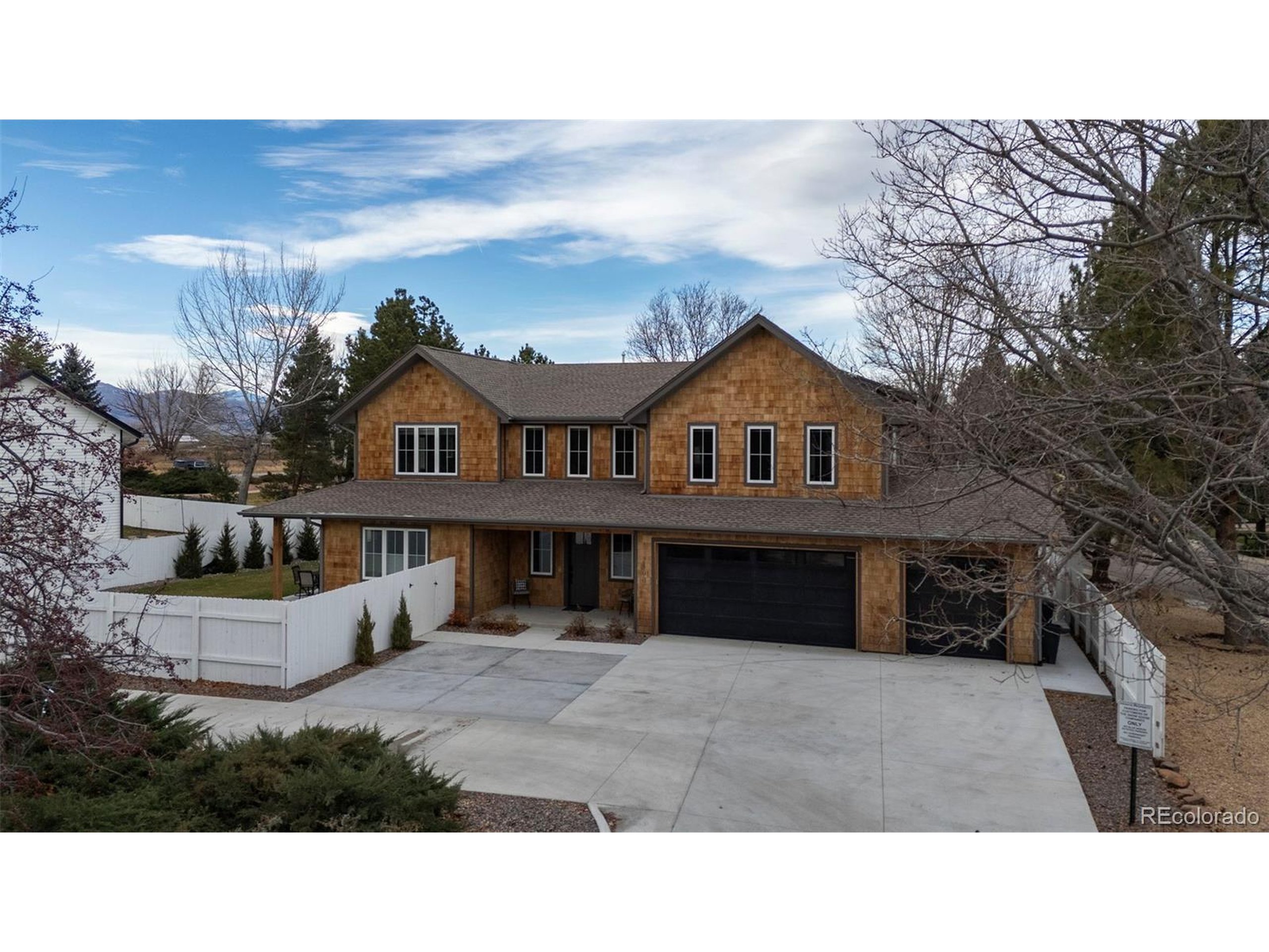 2590 Blue Heron Cir