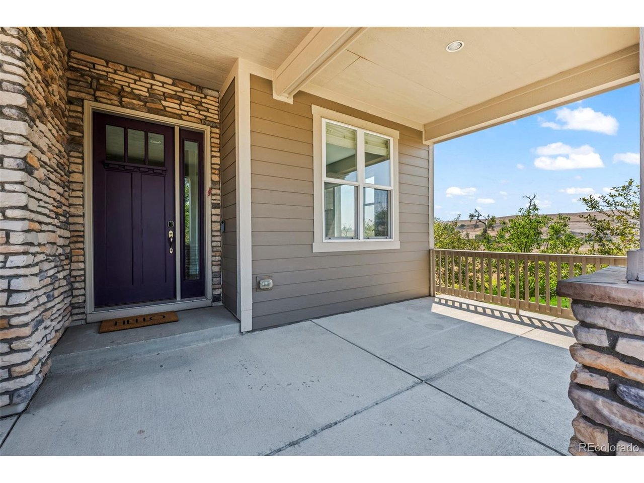 218 6th Ave
