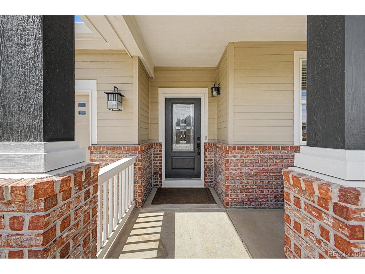 1282 Serene Dr