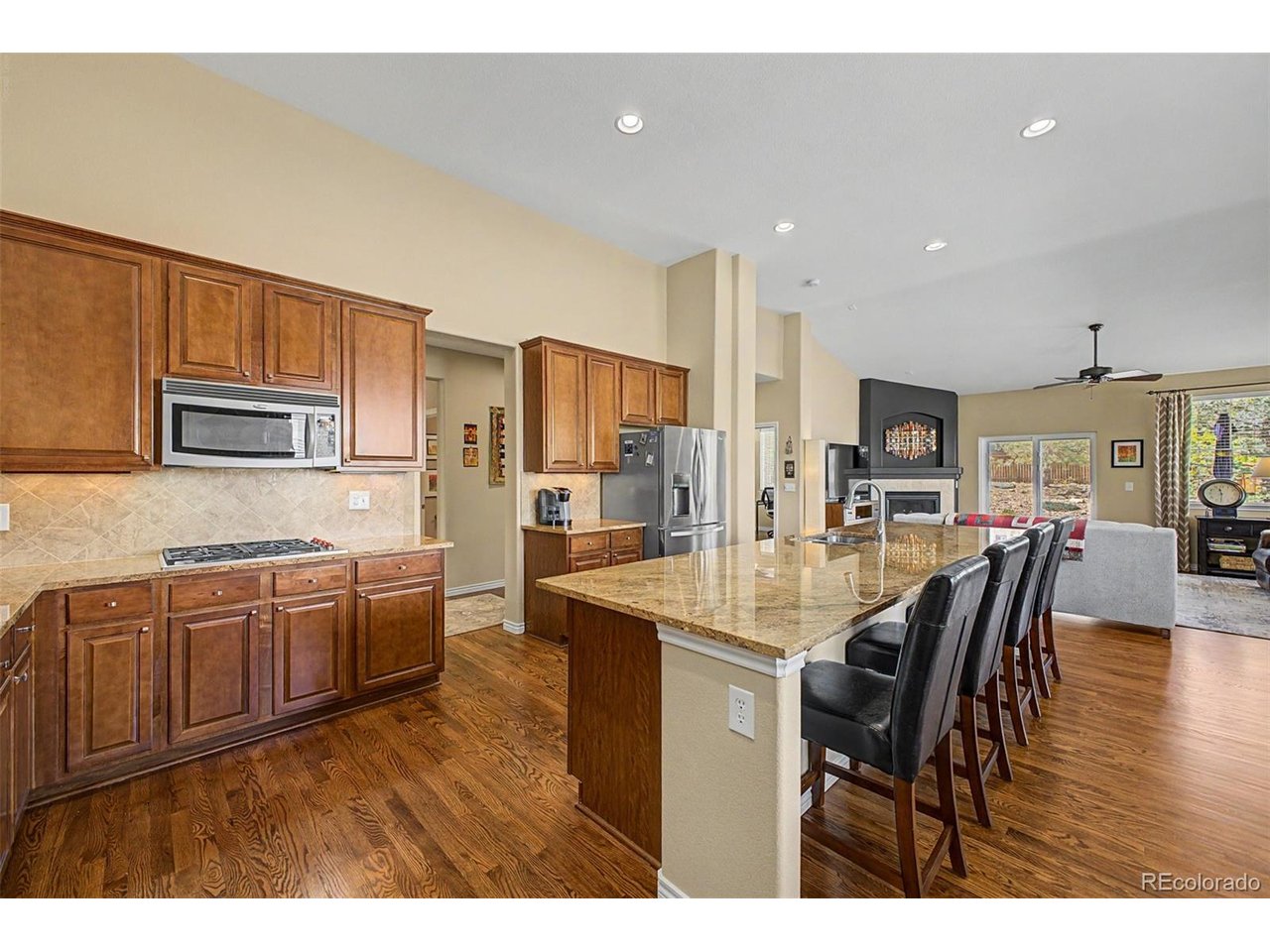 1282 Serene Dr