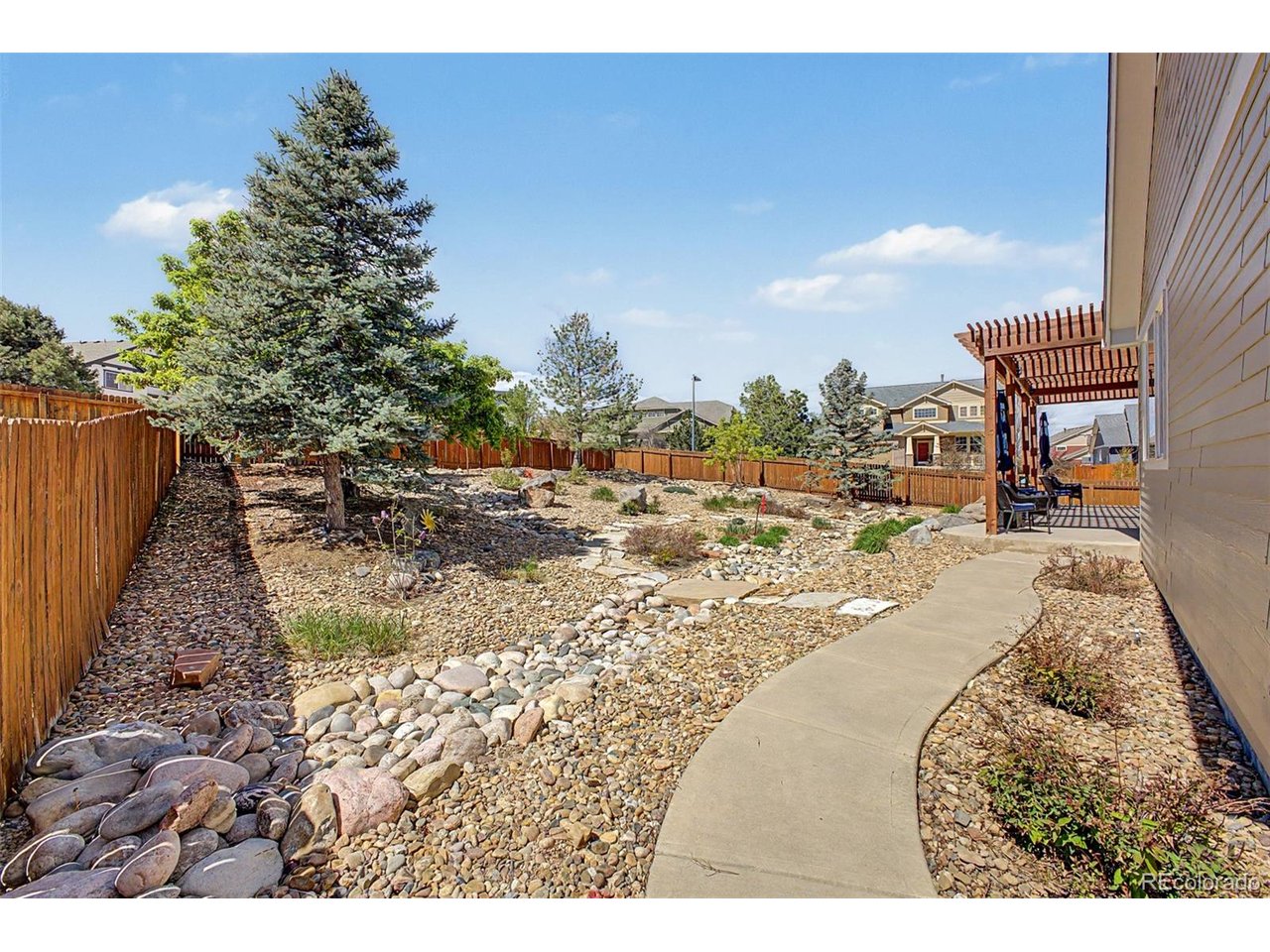 1282 Serene Dr