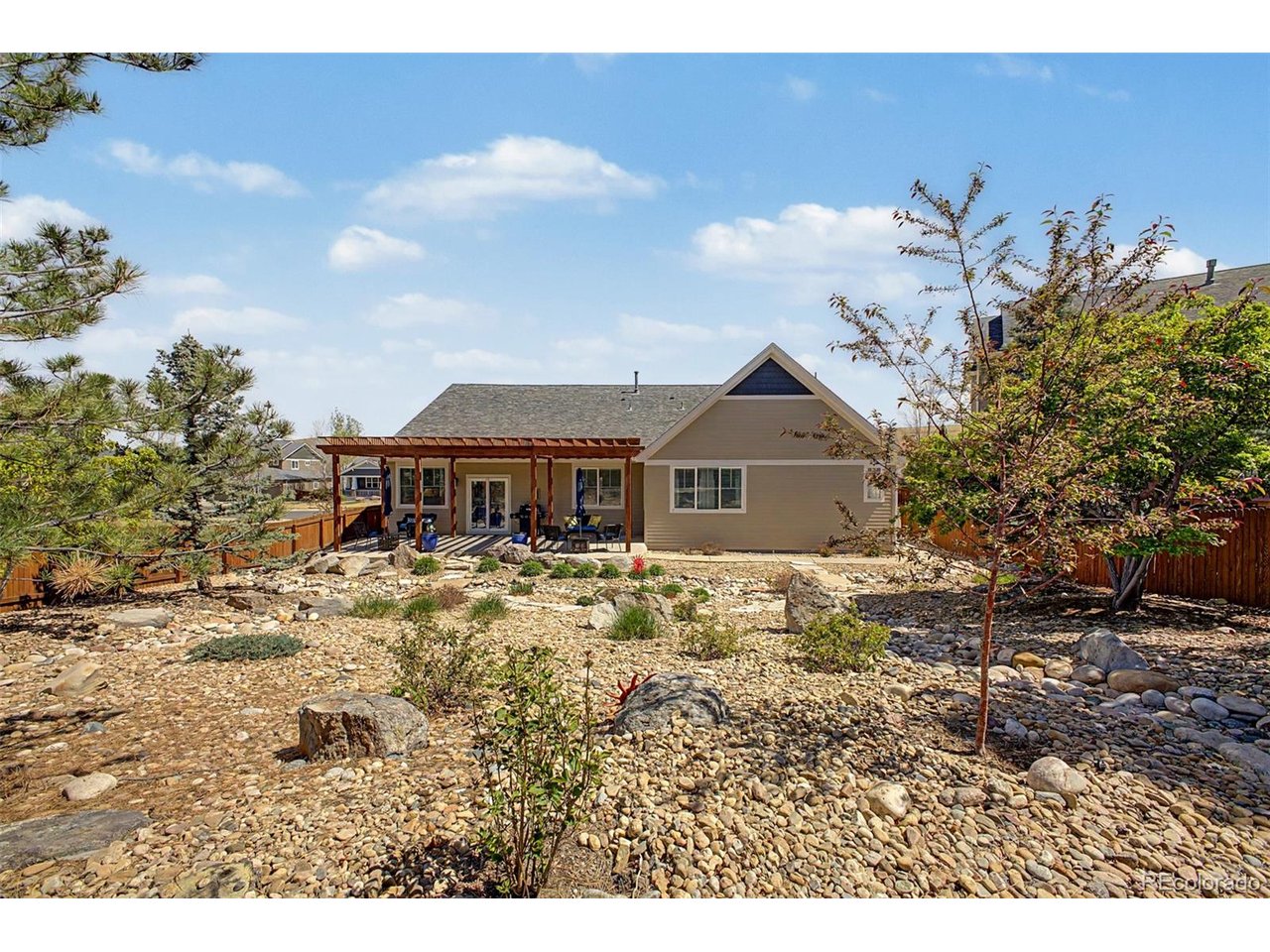 1282 Serene Dr