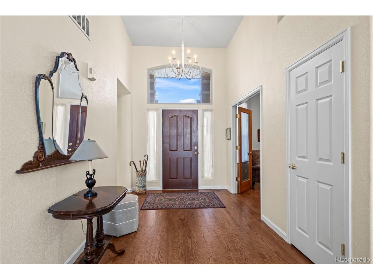 14090 Turnberry Ct