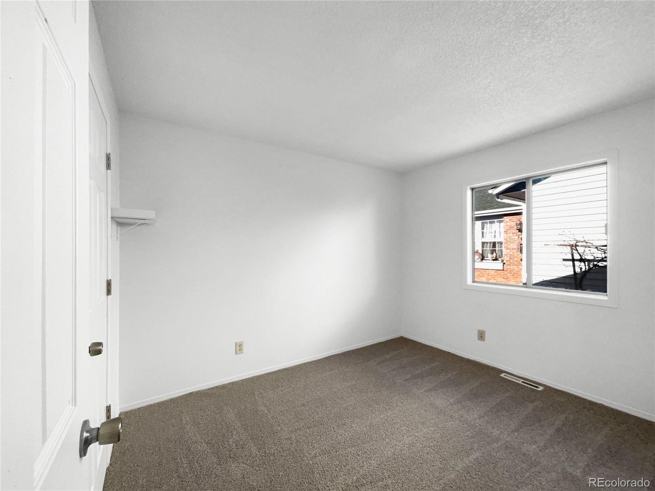 1922 Mount Sneffels St