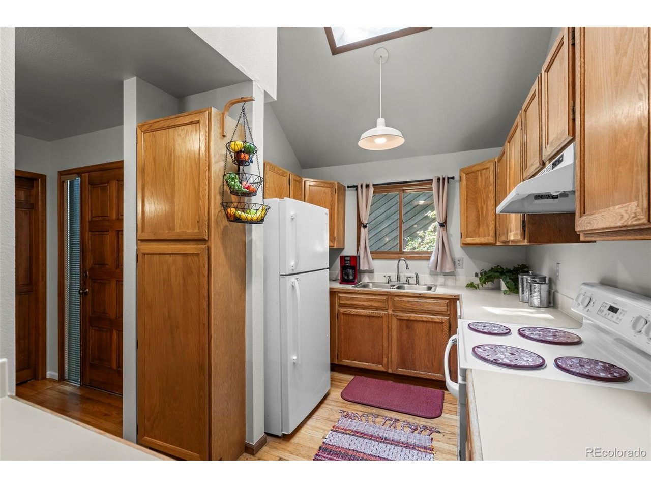 3056 Edison Ct