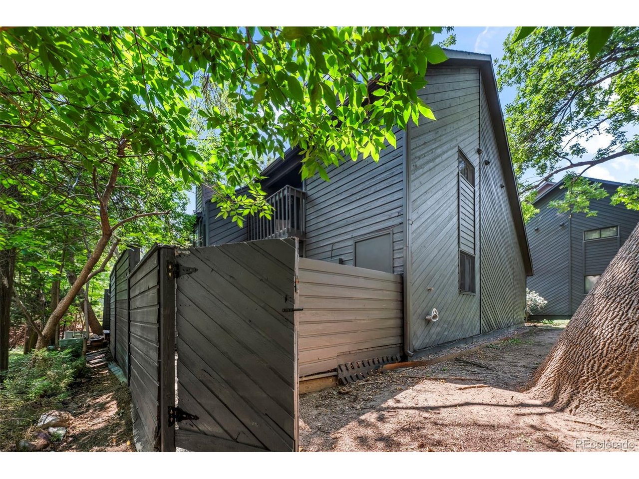 3056 Edison Ct