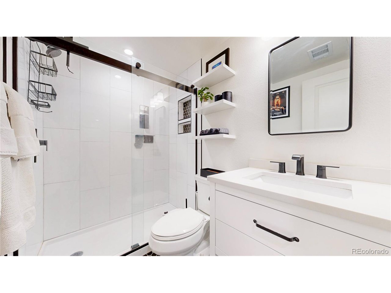 1612 Cottonwood Dr 11W