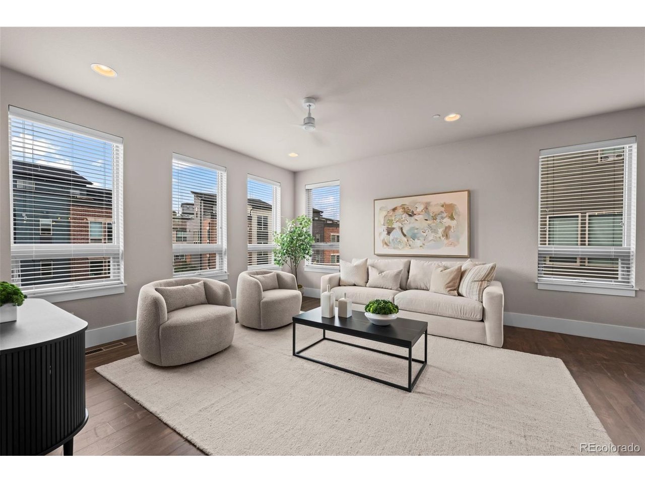 511 Promenade Dr