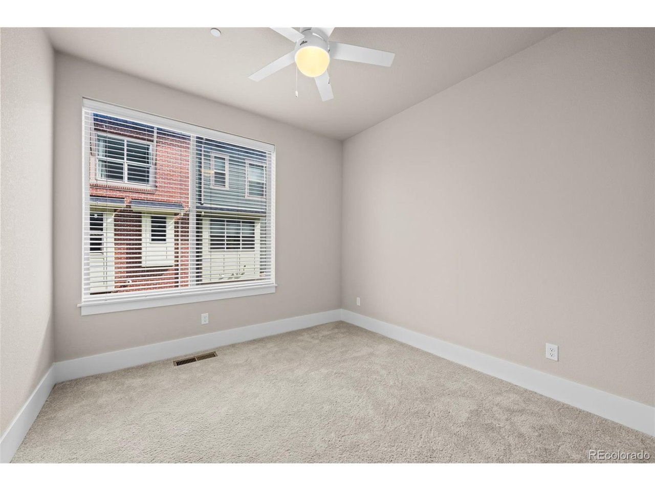 511 Promenade Dr