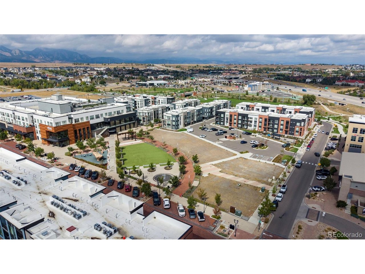 511 Promenade Dr