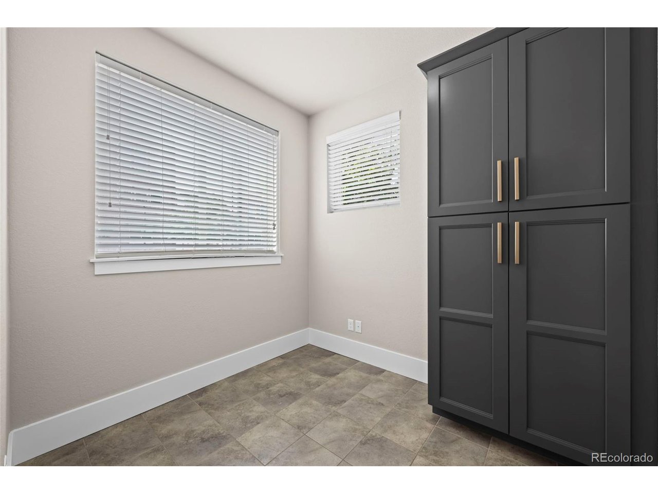 511 Promenade Dr