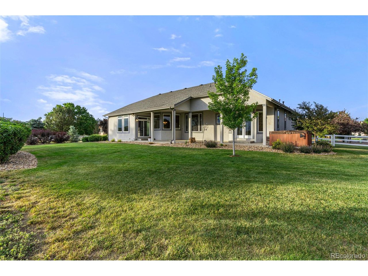 3045 S Buttercup Cir