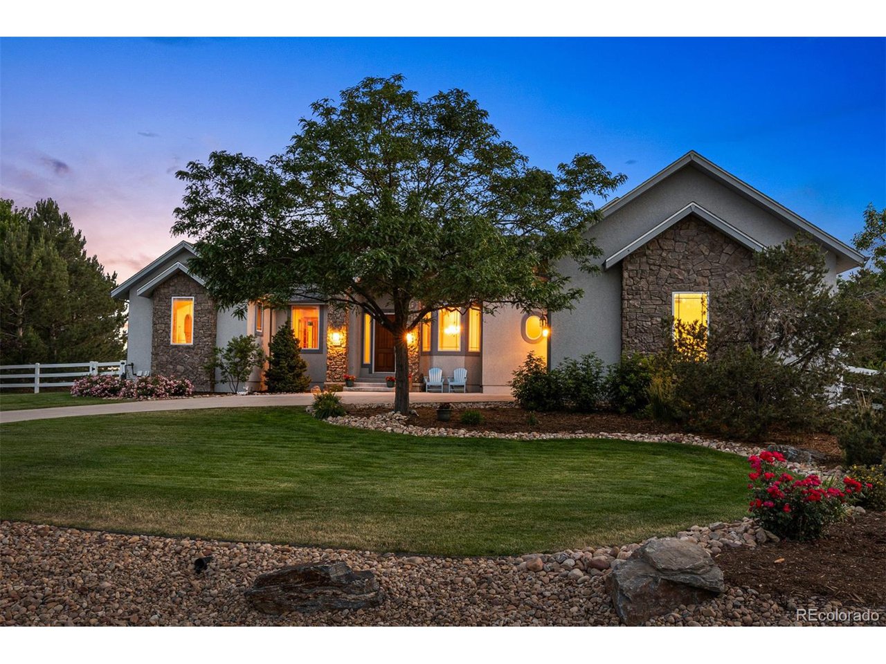 3045 S Buttercup Cir