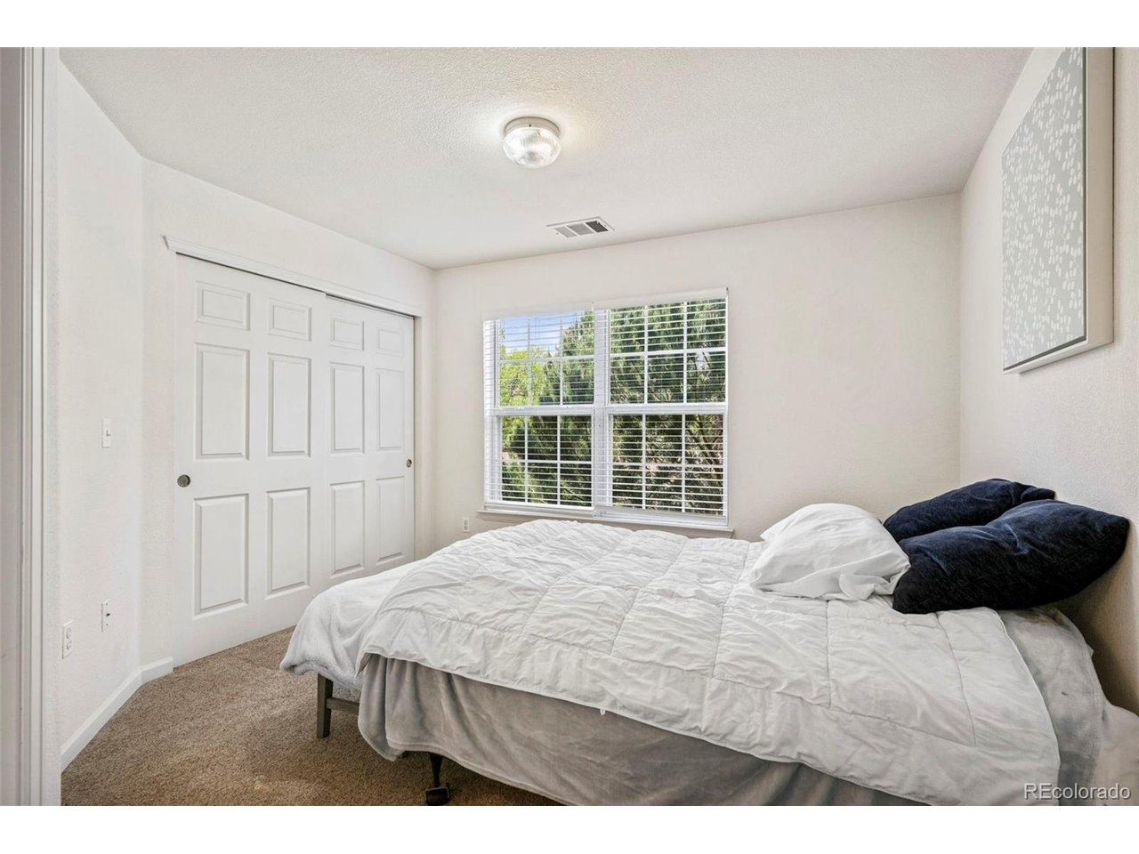 540 Mohawk Dr 15