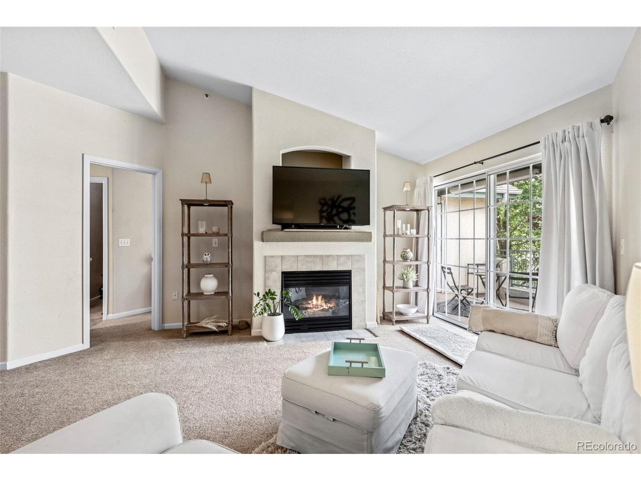 540 Mohawk Dr 15