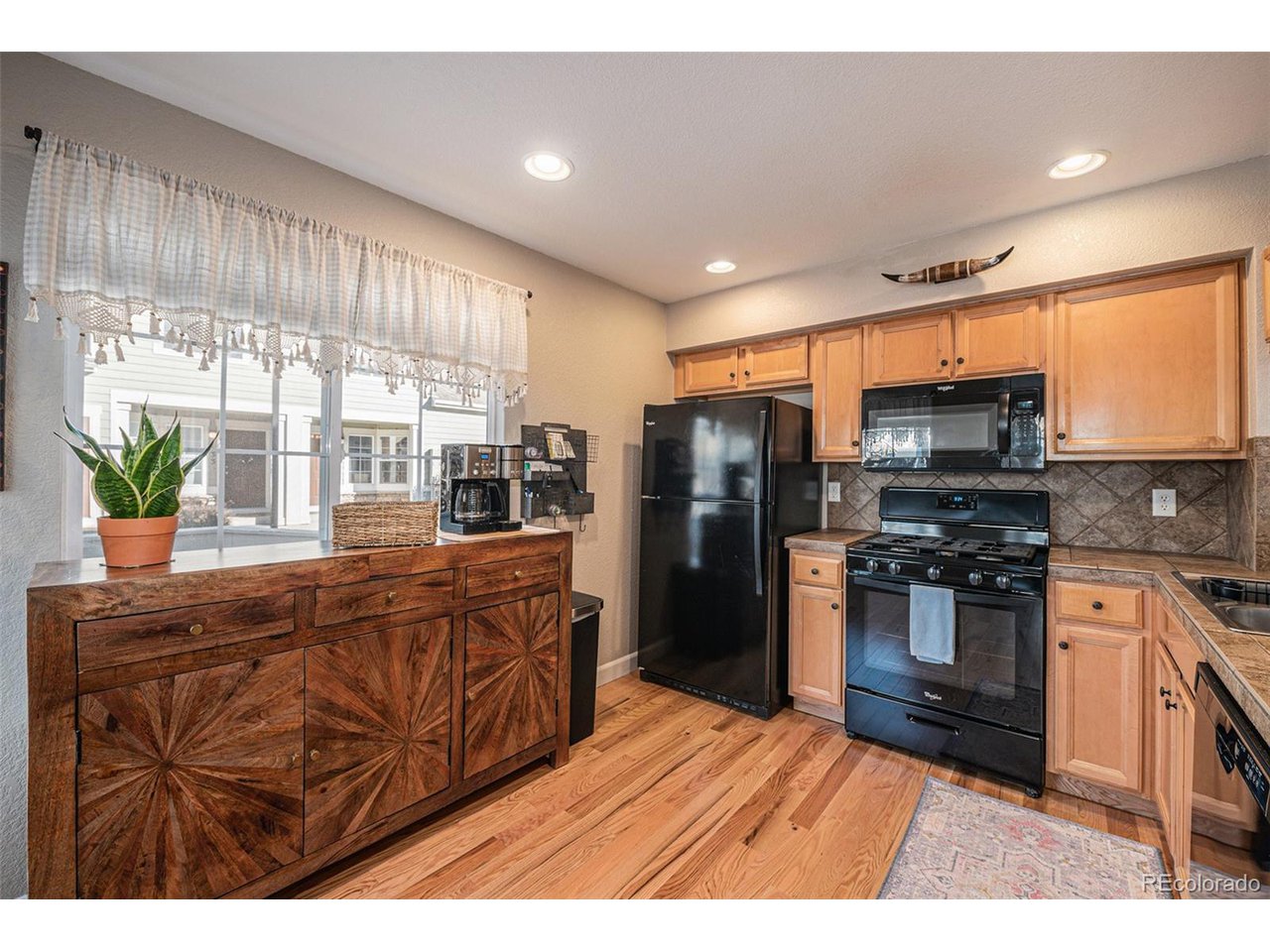 805 Summer Hawk Dr AA157