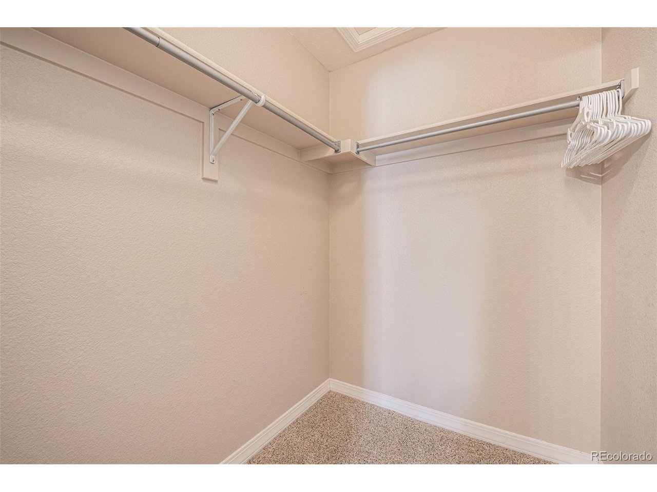 805 Summer Hawk Dr AA157