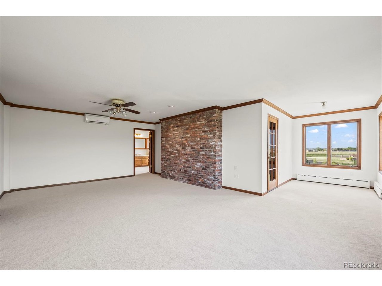 375 Majestic View Dr