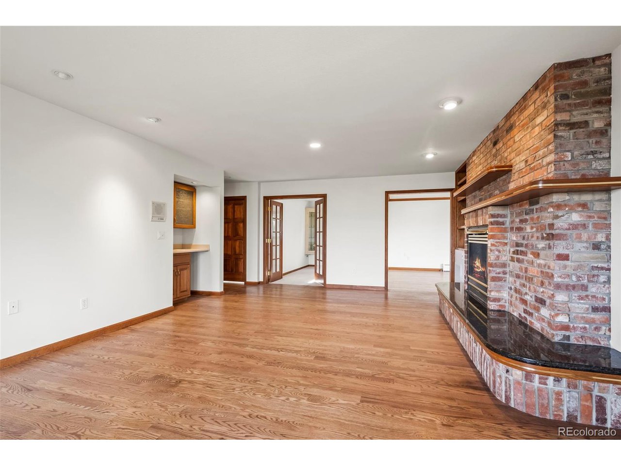 375 Majestic View Dr