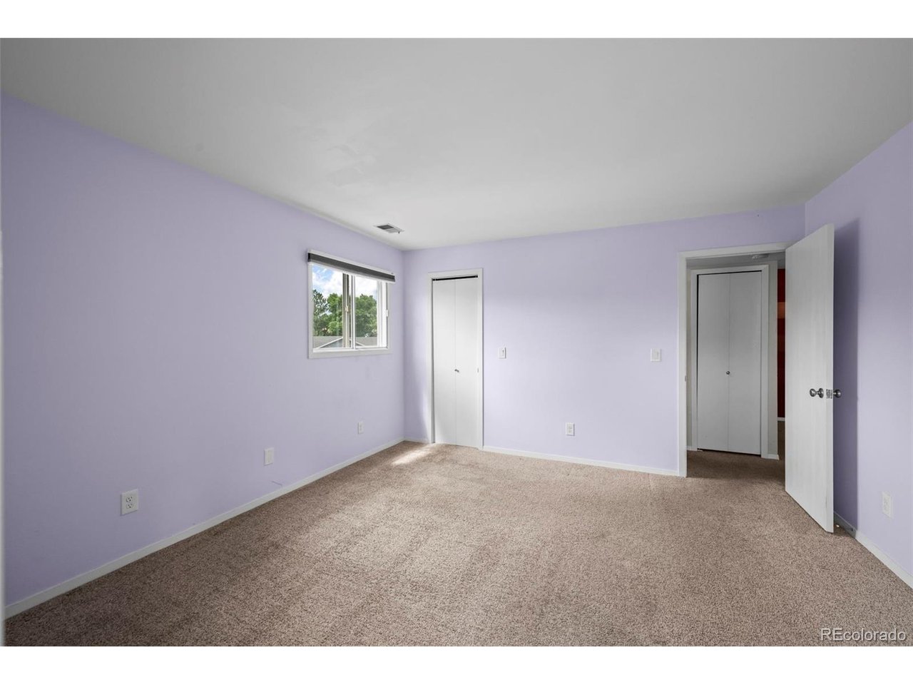 4682 White Rock Cir 9