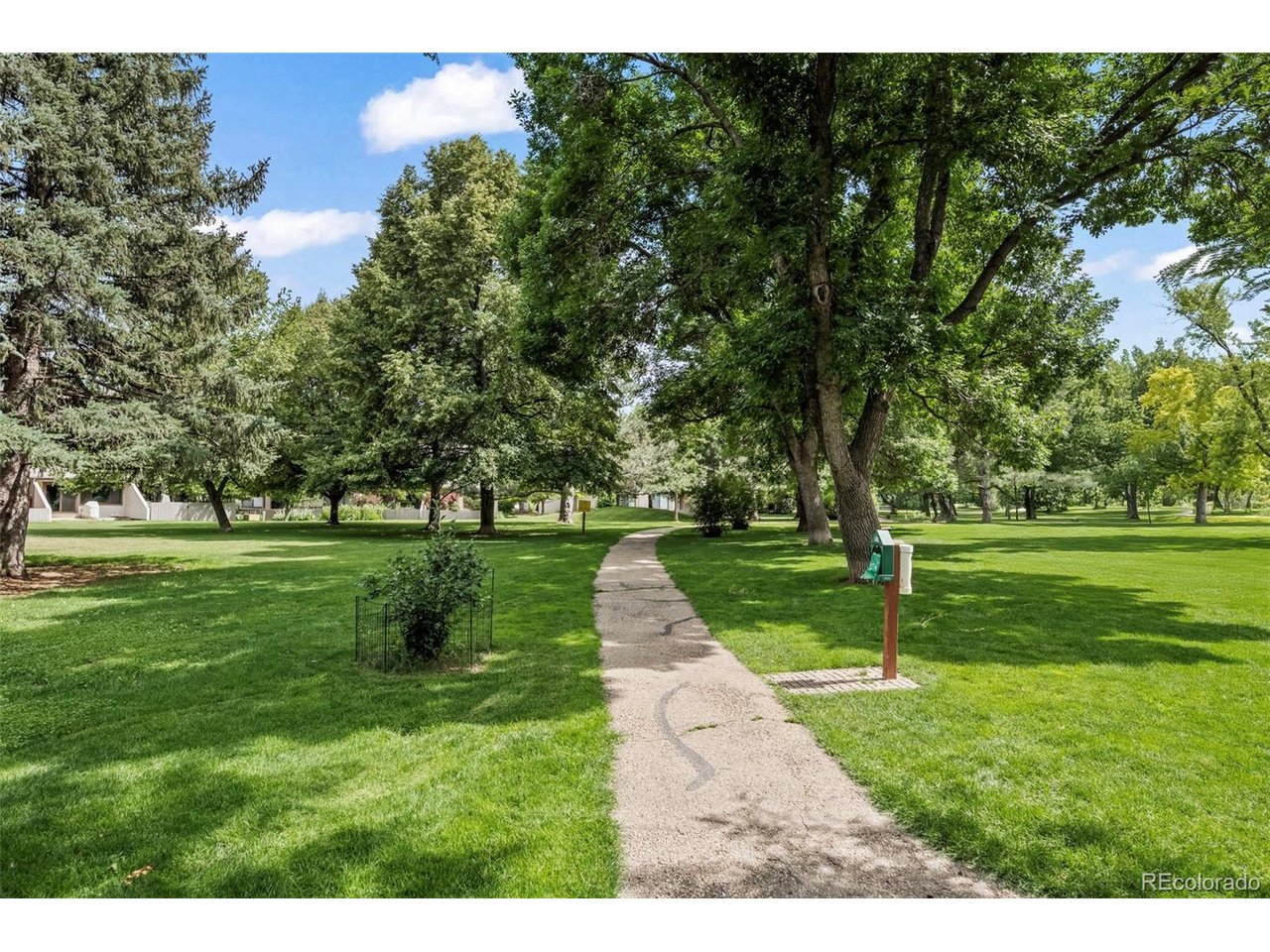 4682 White Rock Cir 9