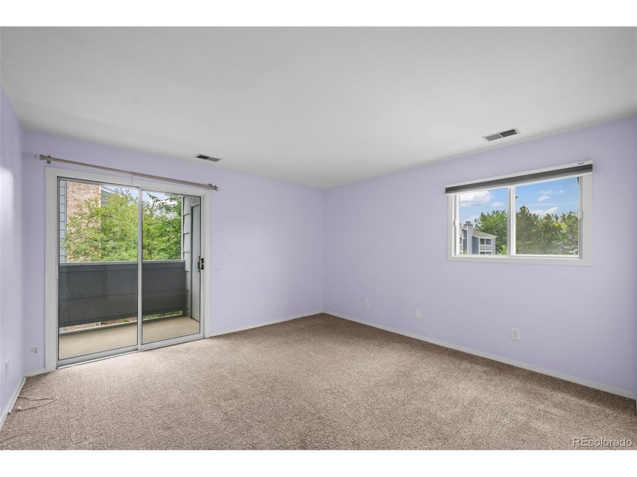4682 White Rock Cir 9