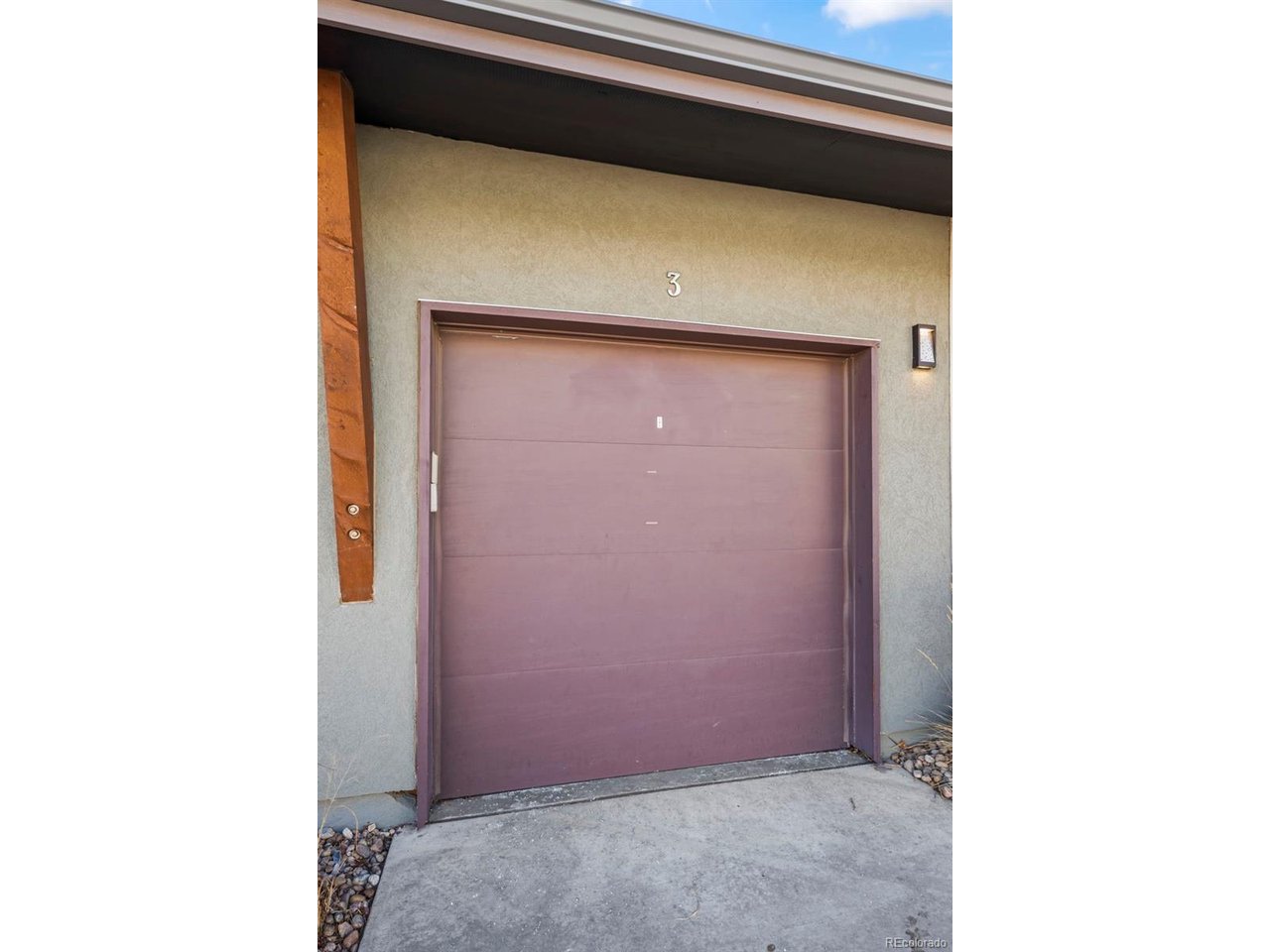 1585 Hecla Way 103