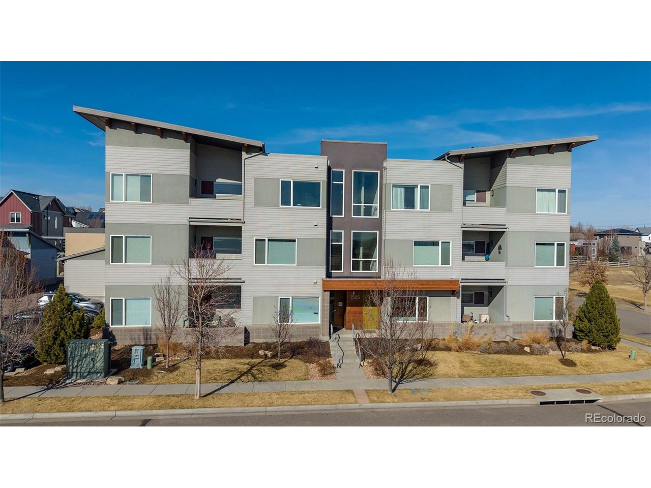 1585 Hecla Way 103