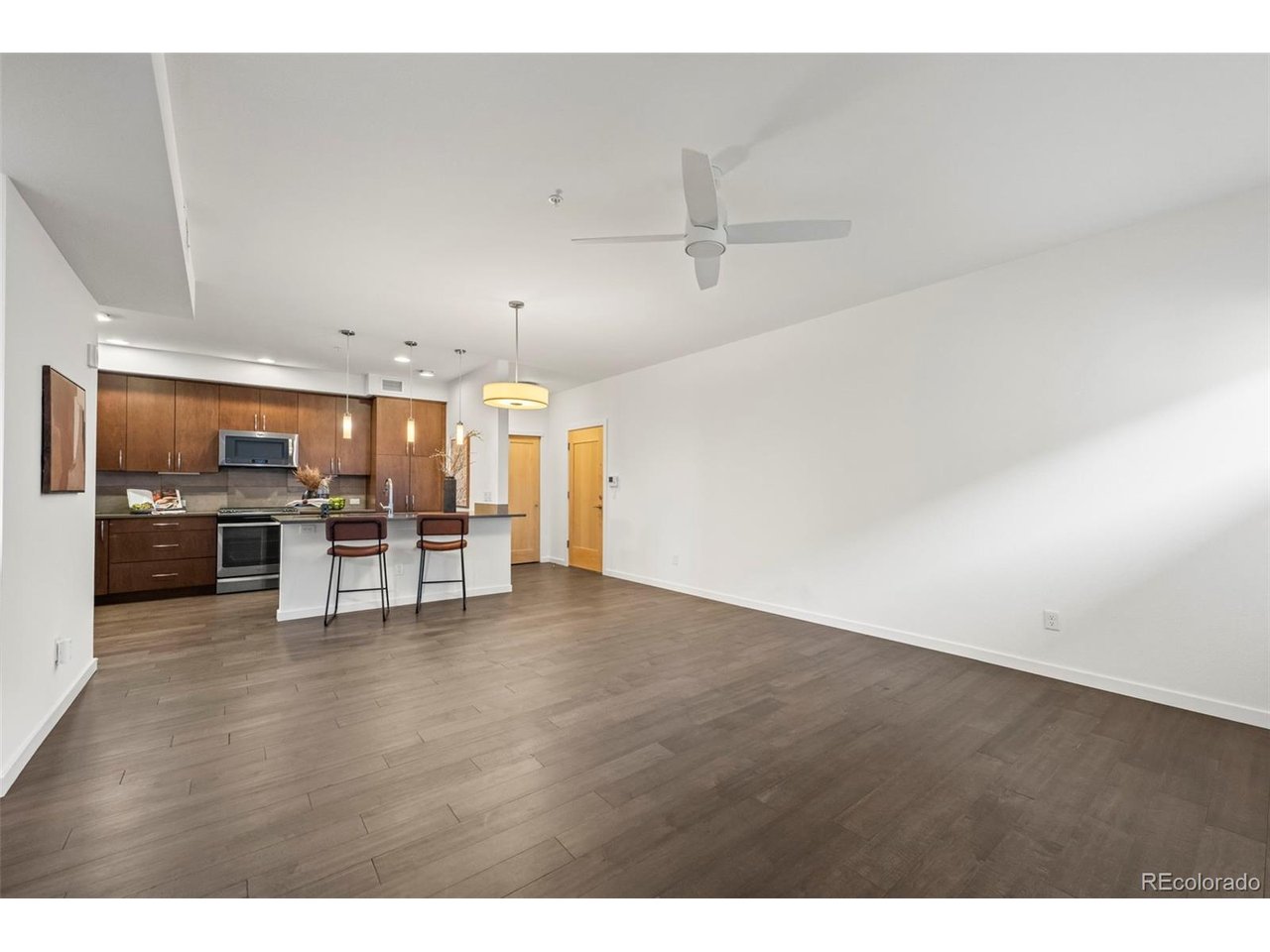 1585 Hecla Way 103