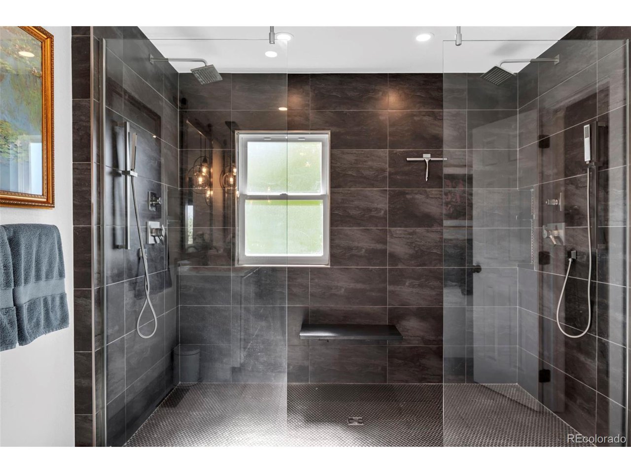 4475 Eagle River Run