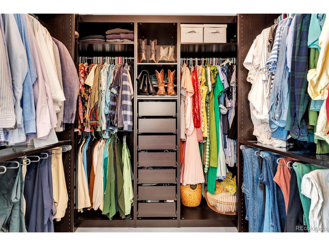 4475 Eagle River Run