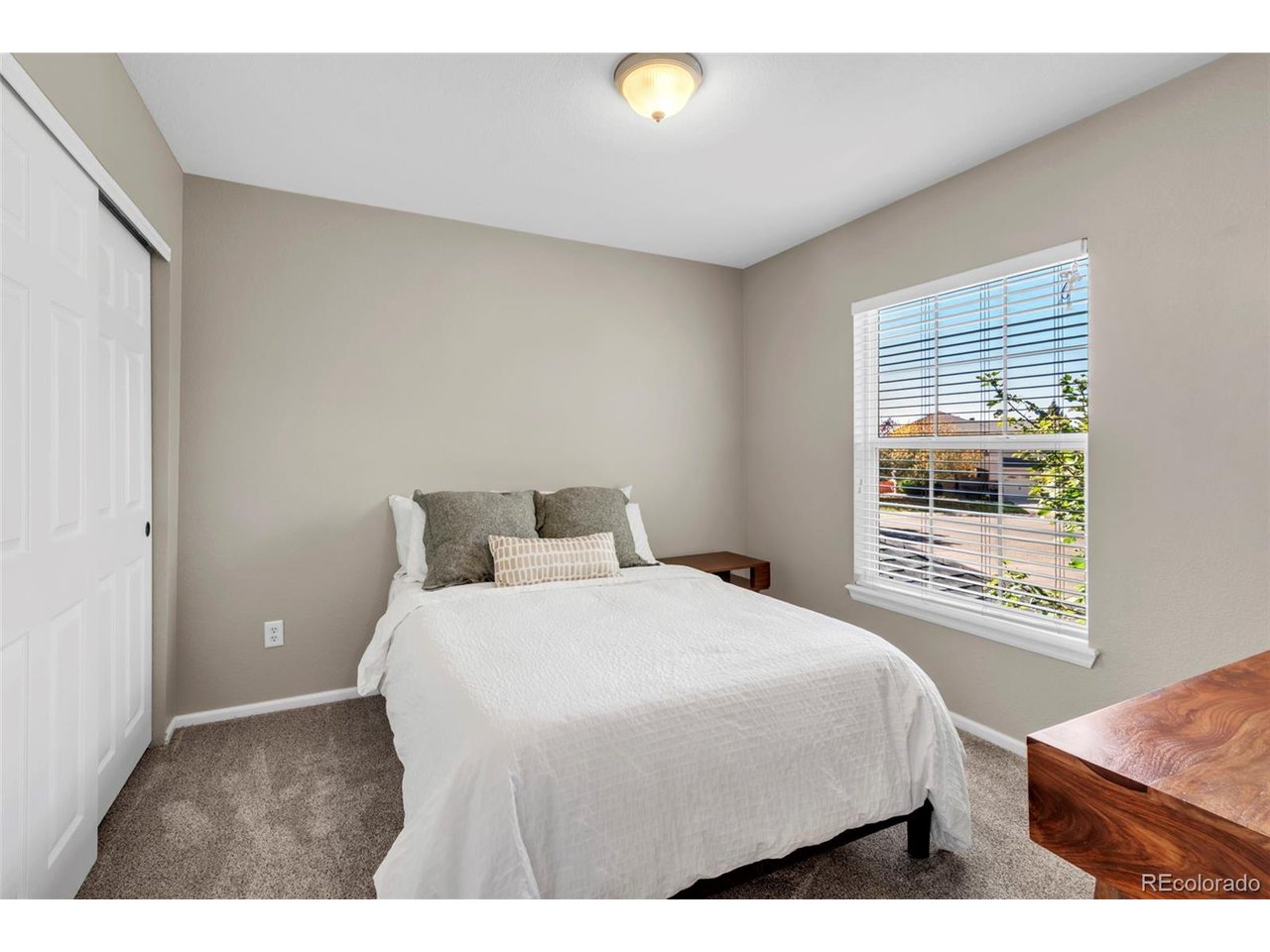 4475 Eagle River Run