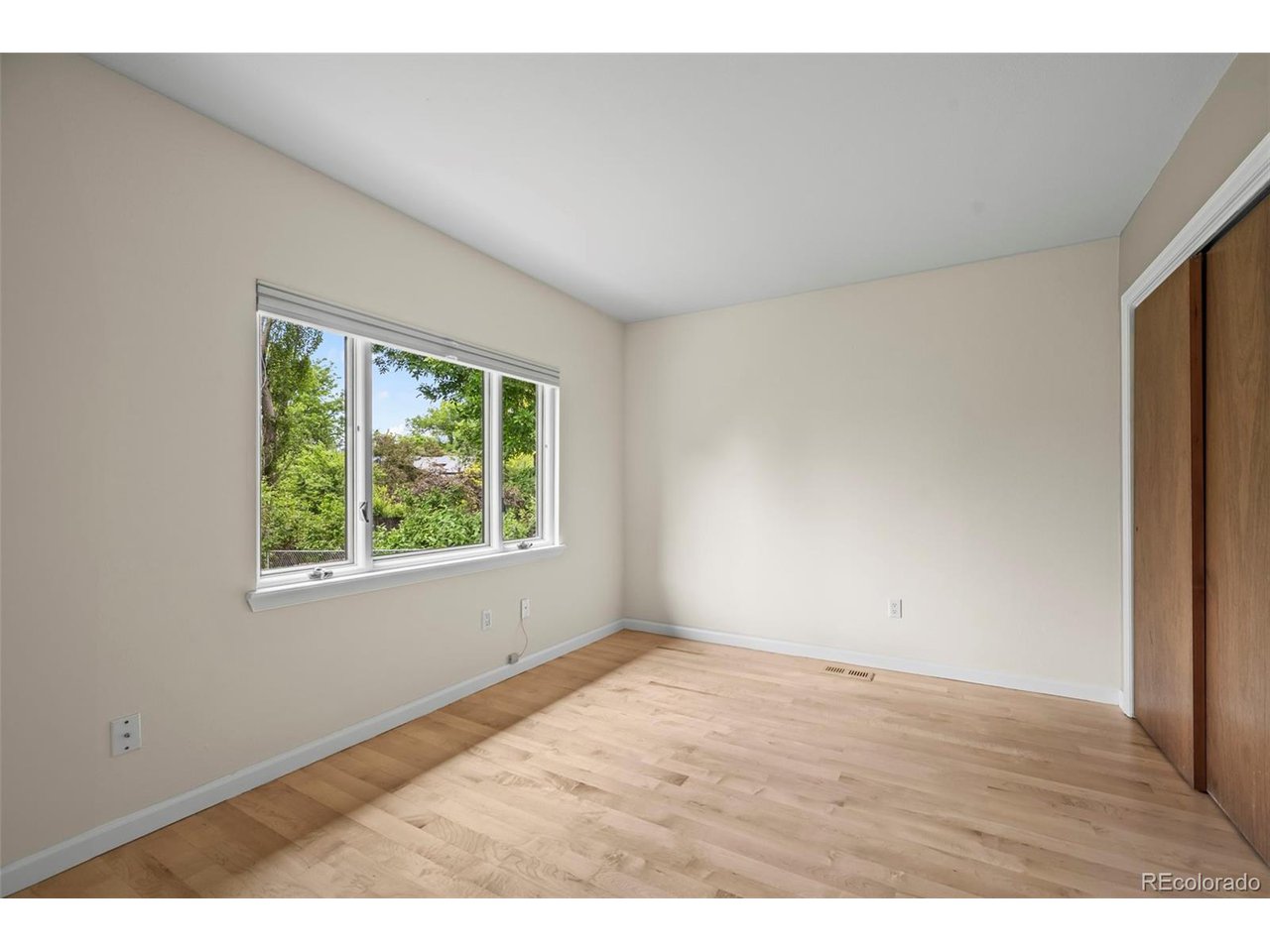 7409 Mount Meeker Rd